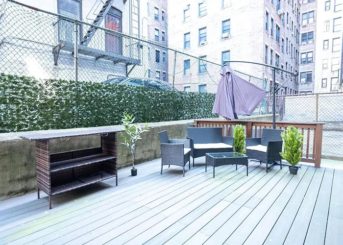 Spacious 4Br 2Ba Apt With Private Outdoor Space Uws