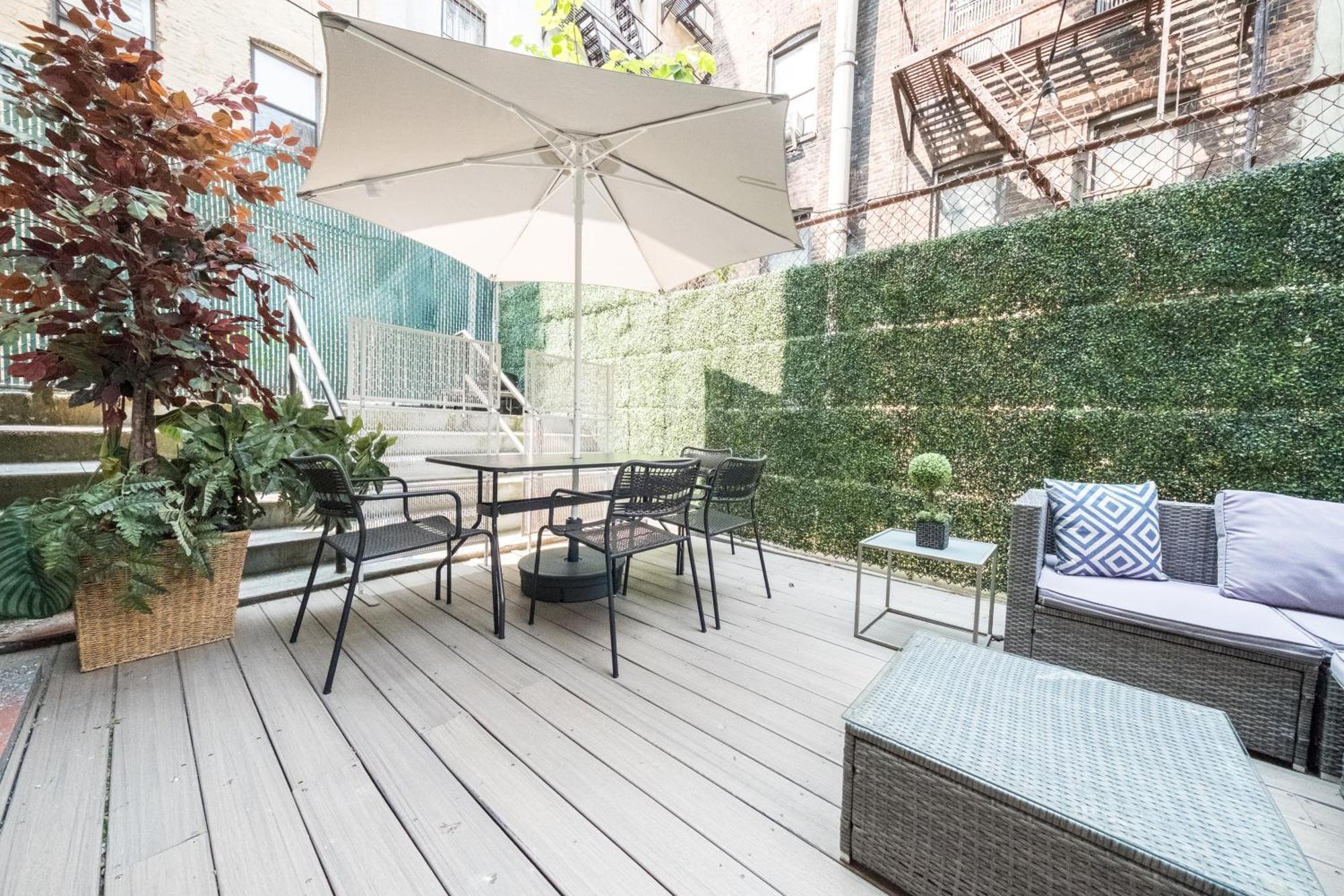 Spacious 4br 2ba With Private Outdoor Space Uws * Nova Iorque
