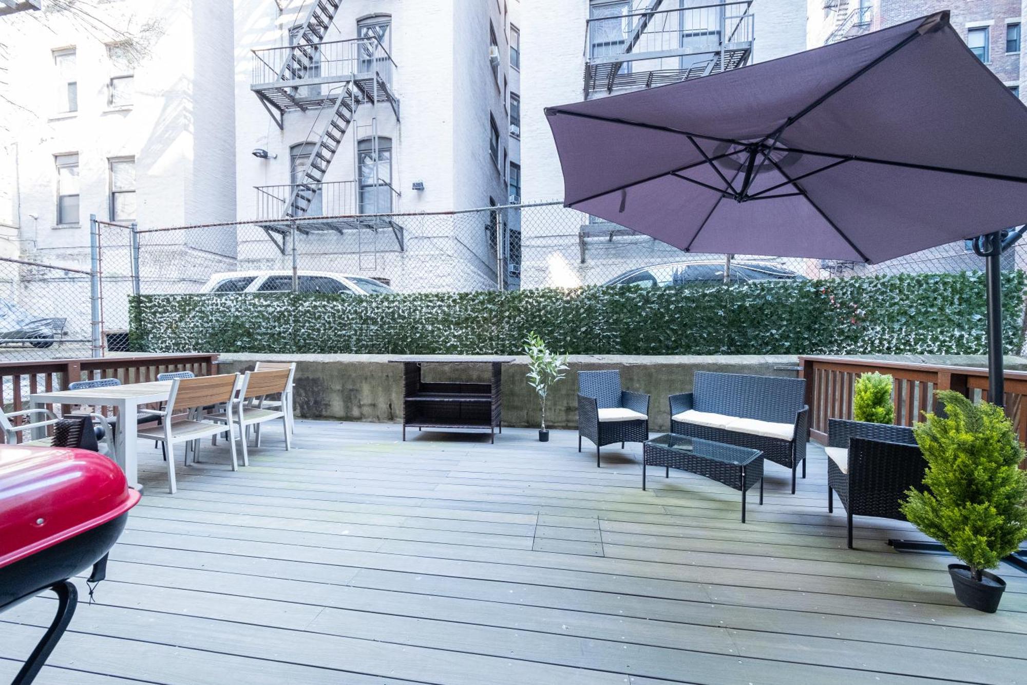 Apartamento Spacious 4br 2ba With Private Outdoor Space Uws